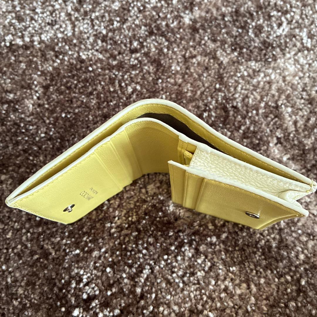 ジミーチュウ（Jimmy Choo） スタースタッズ 二つ折り財布