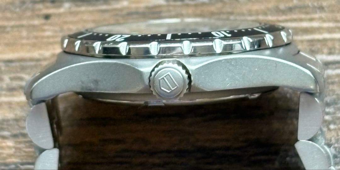 美品 HEUER ホイヤー 973.015 TAG HEUER ブラック