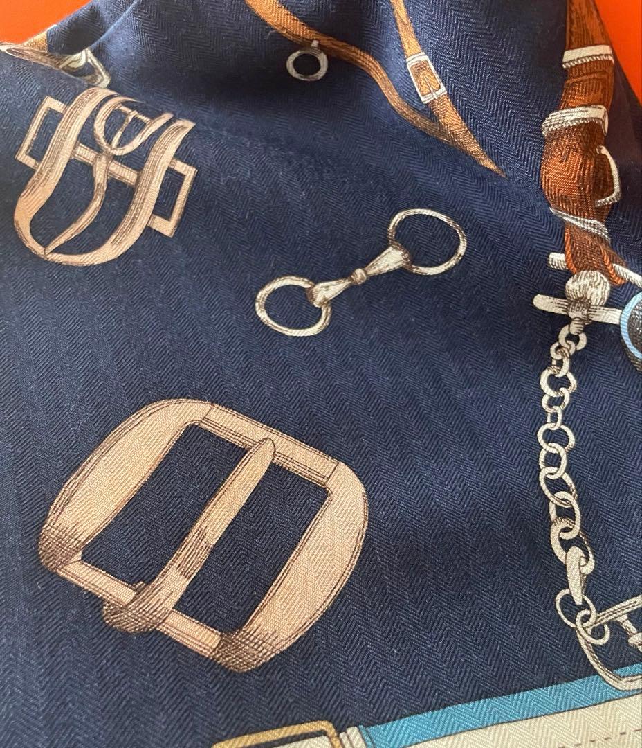 週末限定　新品　エルメス　カレジェアン　シュヴォーデシェネ　カシシル　バンダナ