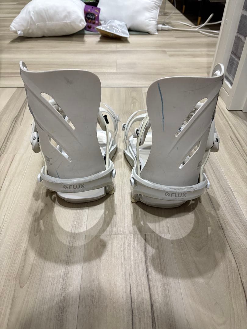 FLUX DSW（現GT）　20-21 WHITE Mサイズ