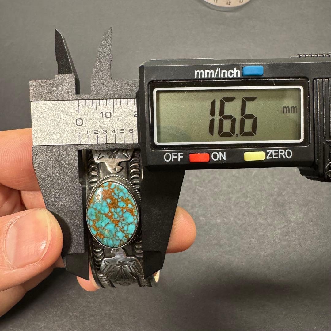 【Navajo Victor Begay】ナンバーエイトターコイズ バングル