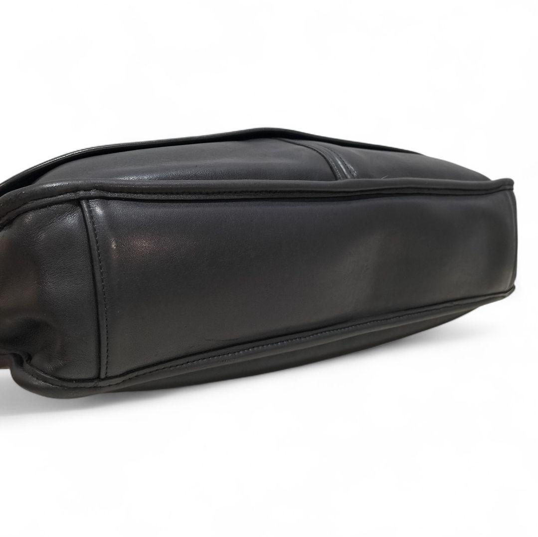 オールド コーチ 大容量 メッセンジャーバッグ 斜め掛け ショルダー 本革 黒