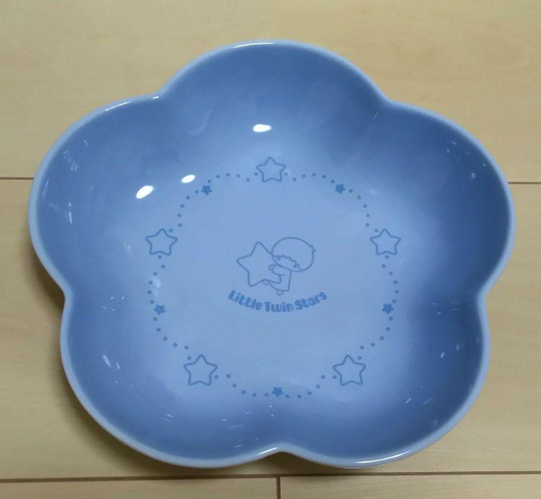 台湾限定 ル・クルーゼ リトルツインスターズ キキララ 花型プレート 2点セット