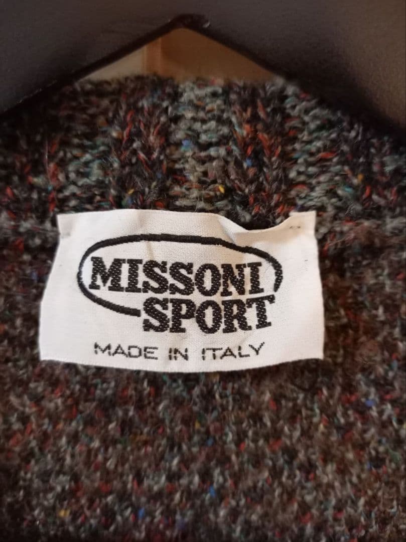 ミッソニーカーデガン