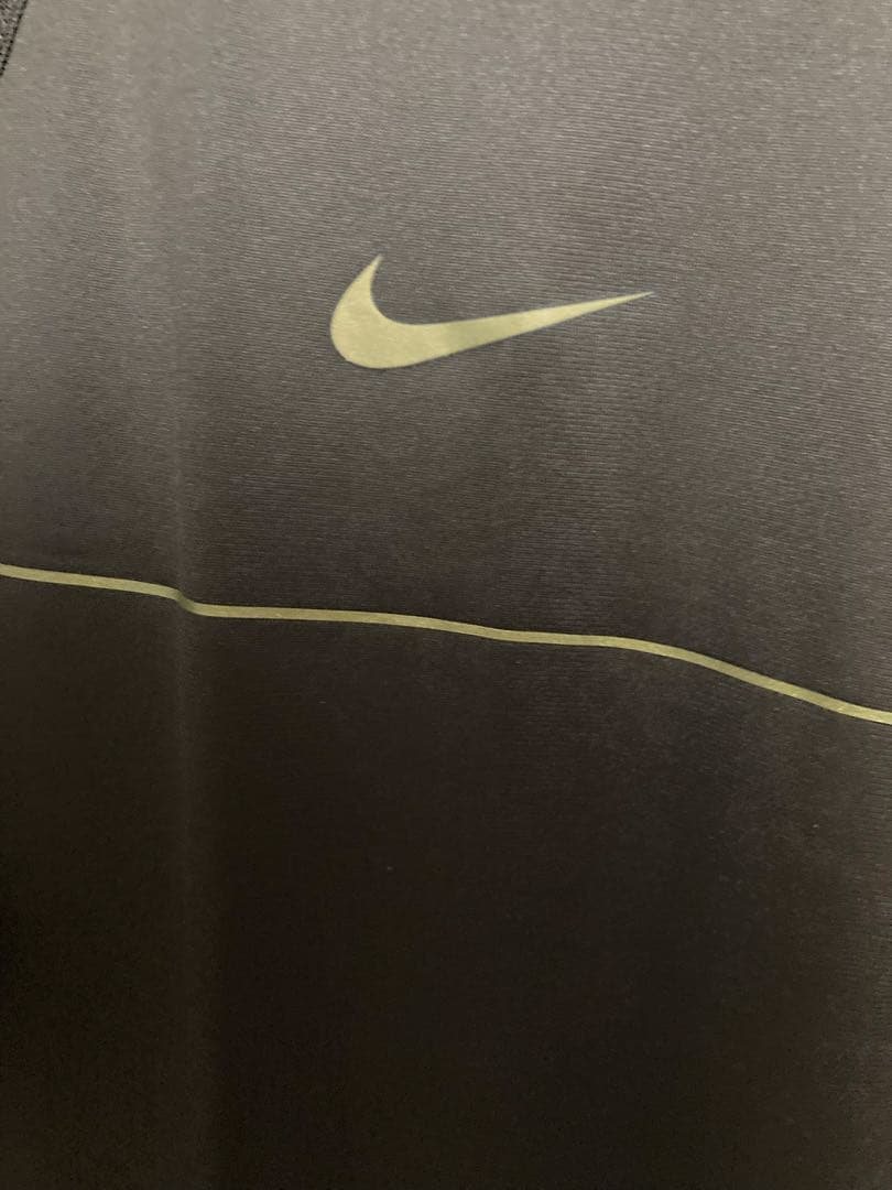 NIKE バルセロナ　長袖トレーニングシャツ　US Mサイズ 未使用品