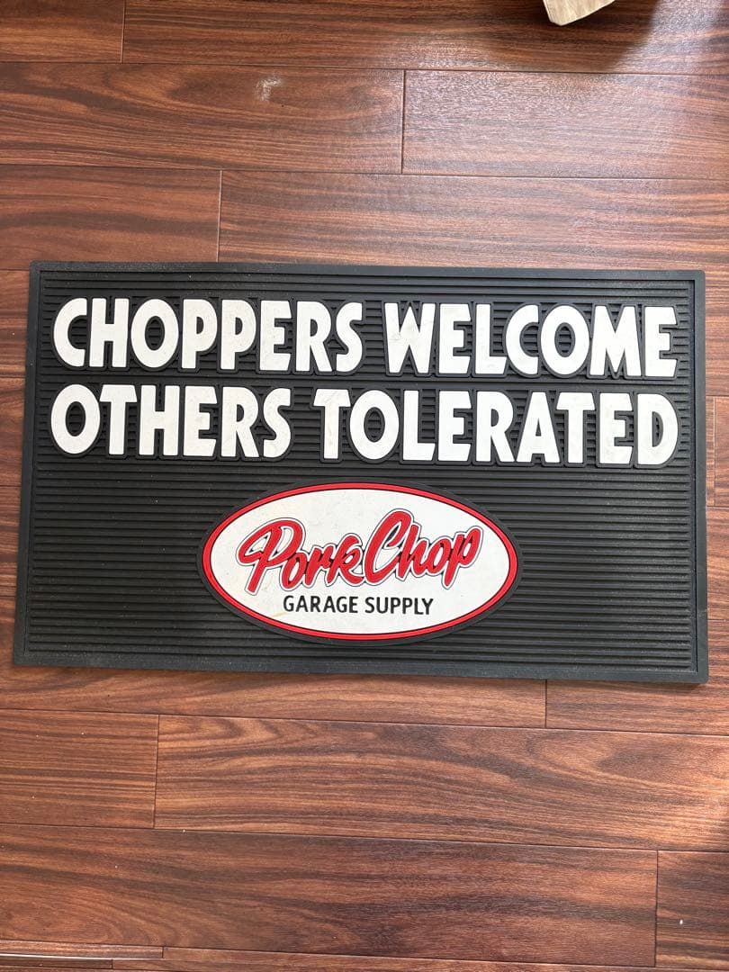 Pork Chop Garage Supply マット
