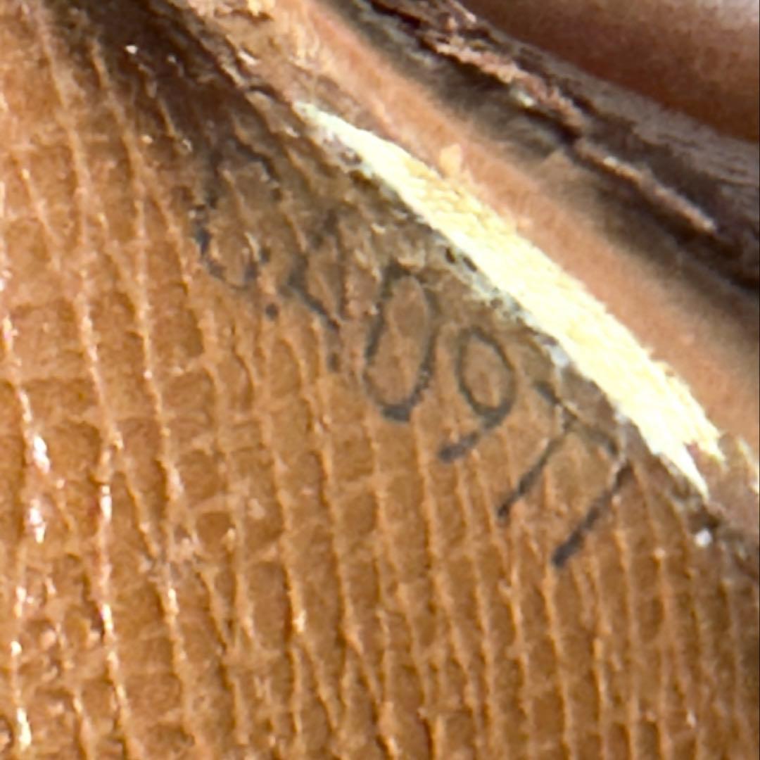 ⑤☆優良品☆モノグラム ♪マルコ☆2つ折り財布★ポケットあり