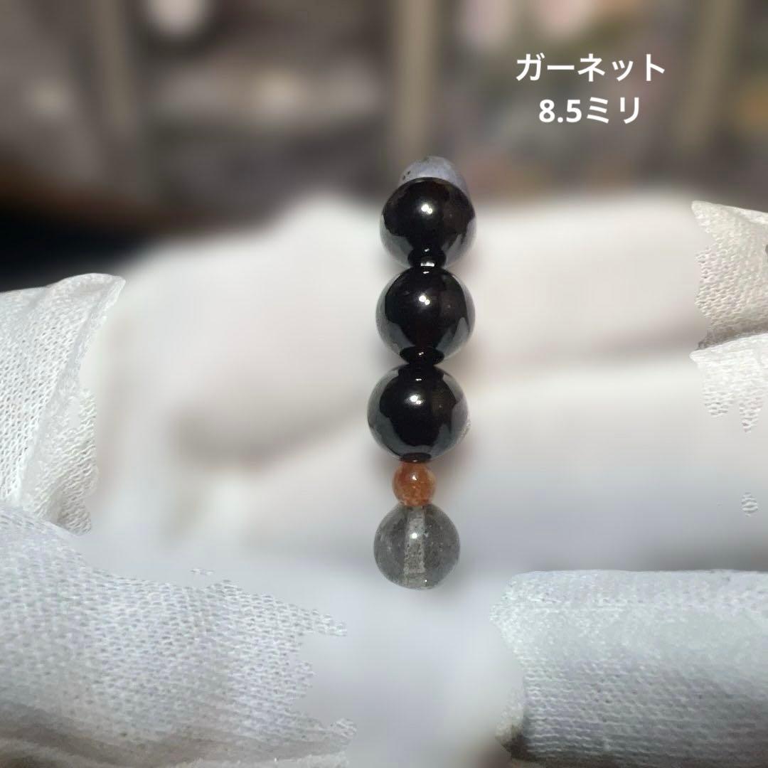 魂の目覚めを導く天然石デザインブレスレット(ラピスラズリ・タンザナイト他)