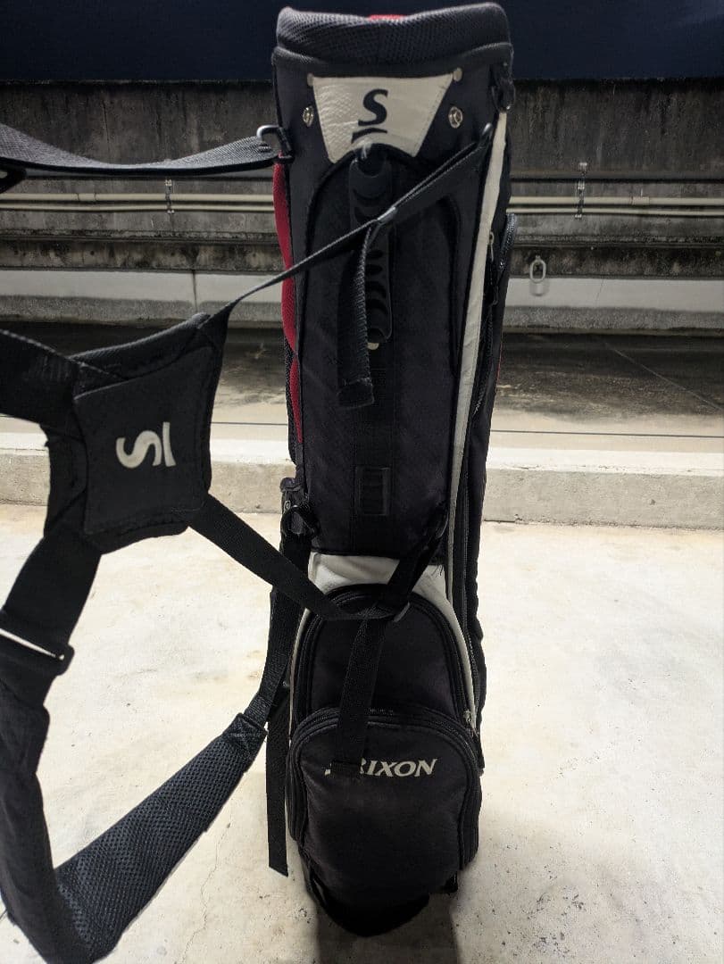 キャディバッグ　DUNLOPスリクソン　スタンド式　軽量
