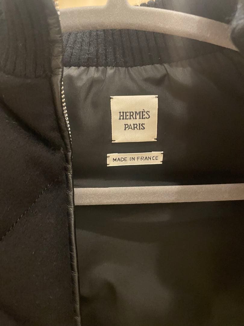 【新品未使用】エルメス ダウンベスト カシミヤ ショート アウター