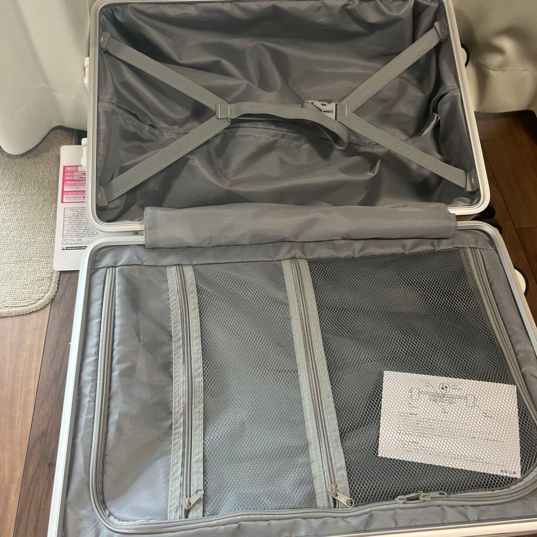 大人気スーツケース キャリーケース キャリーバッグ アルミフレーム Mサイズ