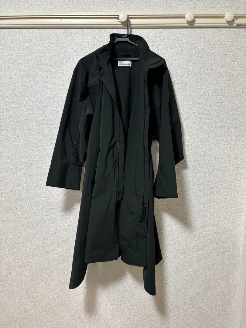 ISSEY MIYAKE ブラック ロングコート　132 5.