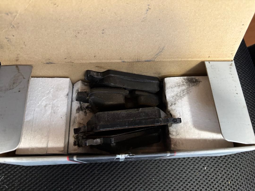 【MINI cooper F55】iSWEEP ブレーキパッド　⭐︎新車外し