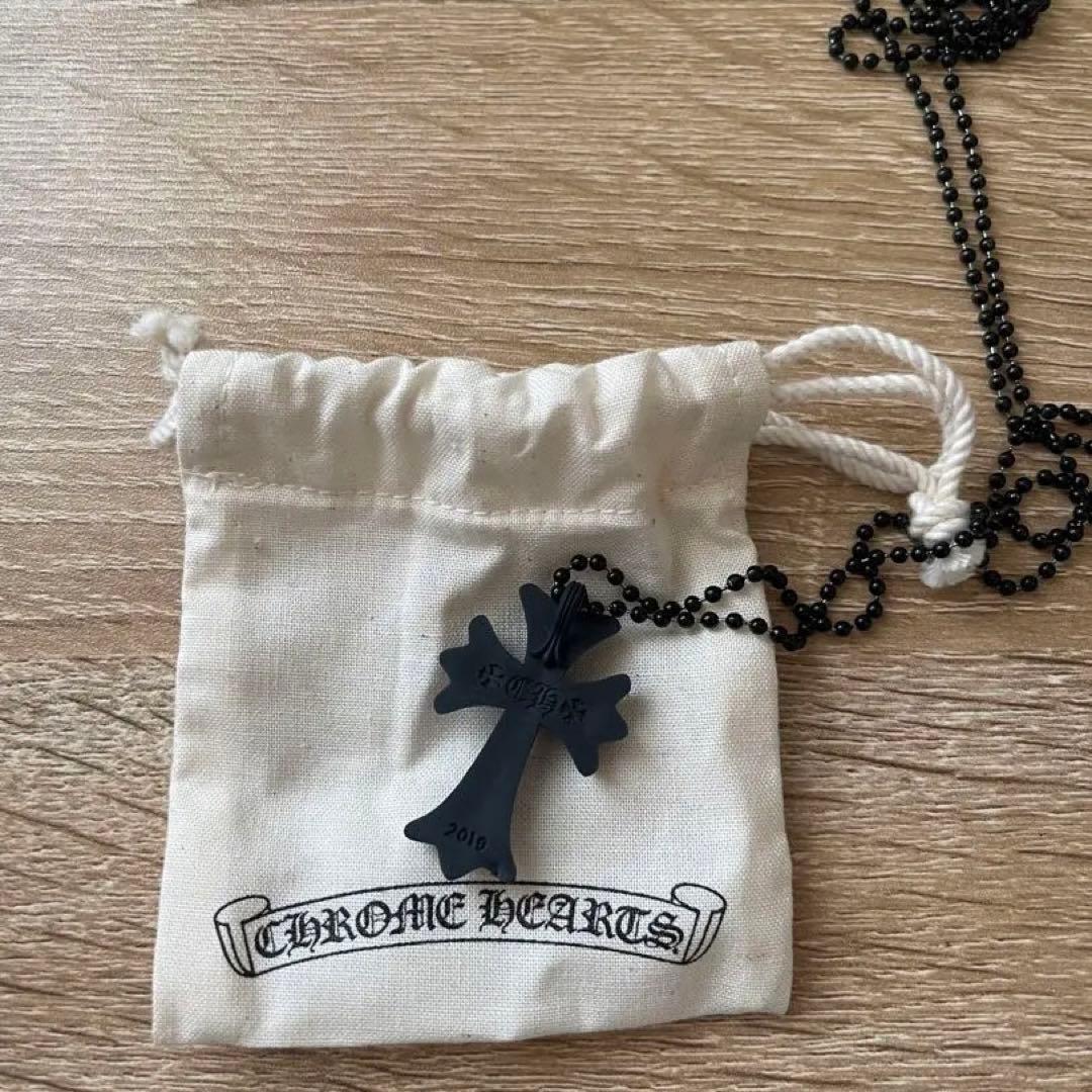 【Miiiii※】CHROME HEARTS ラバークロスネックレス