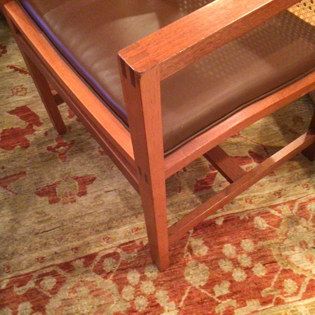 デンマークBOTIUM社木製アームチェア(本革、チーク)