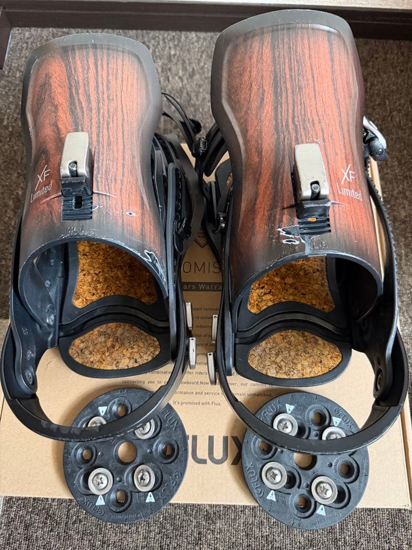 【週末限定価格】FLUX XF Limited ビンディングMサイズ　カービング