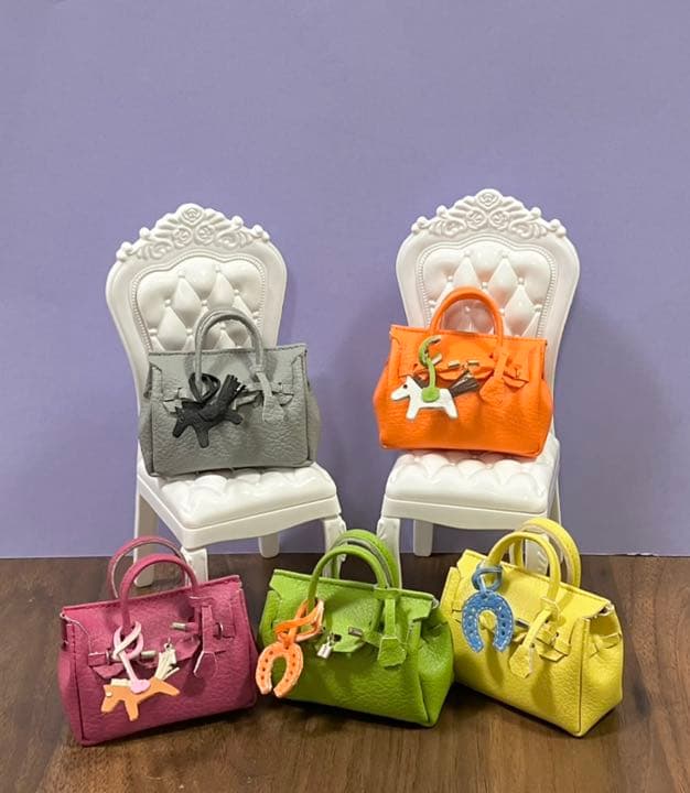 チャームサンプル