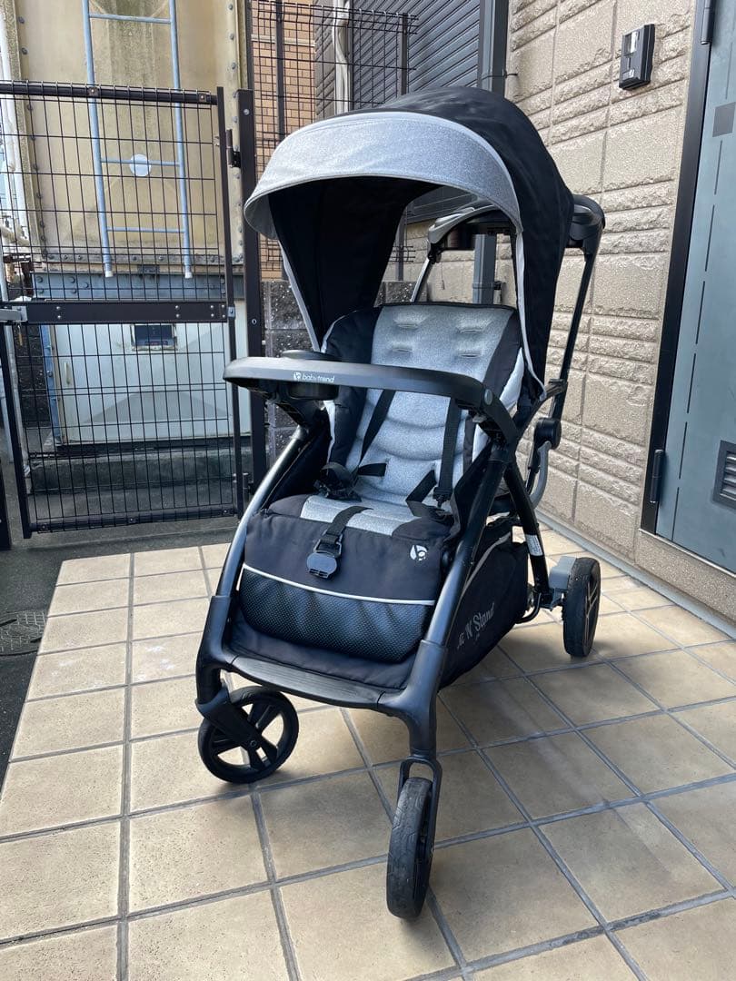 値下げしました二人乗り用ベビーカー日本育児 BabyTrend シット＆スタンド