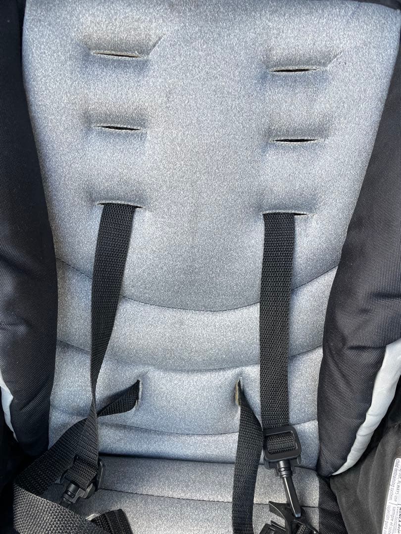 値下げしました二人乗り用ベビーカー日本育児 BabyTrend シット＆スタンド