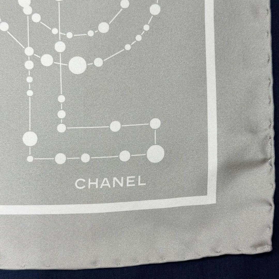 未使用 CHANEL シャネル 大判 カメリア ココマーク スカーフ グレー星座