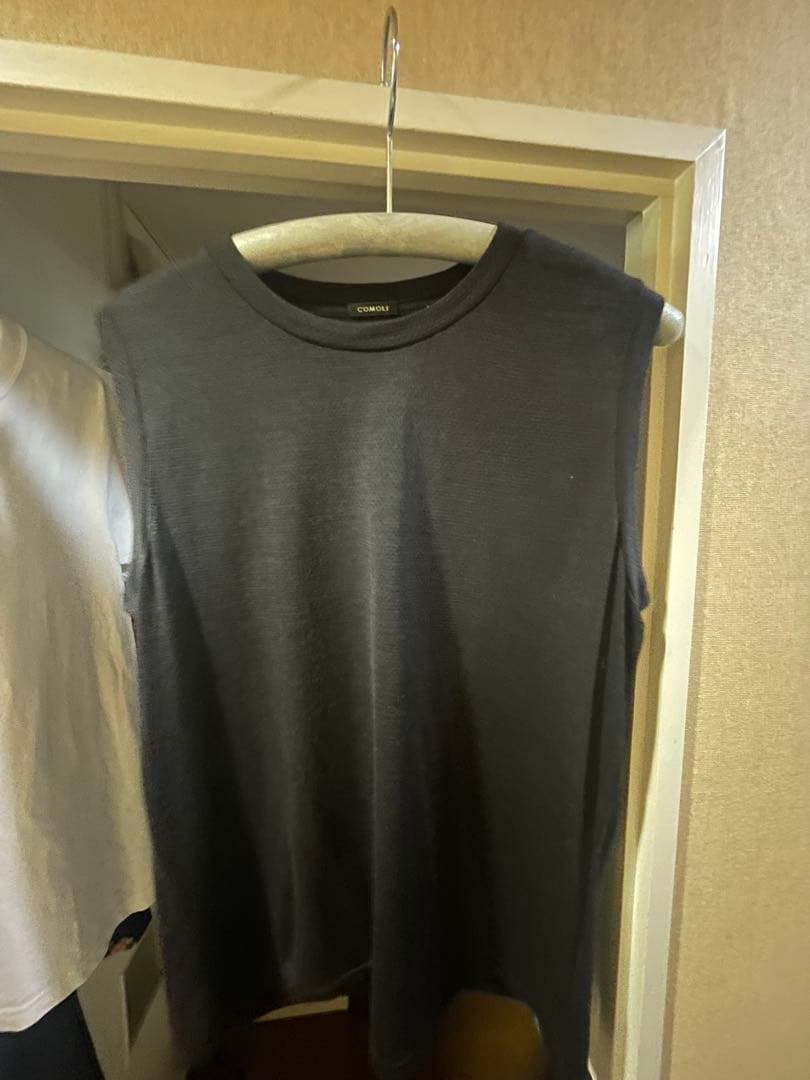 コモリ　COMOLI 25ss サマーウールタンクトップ