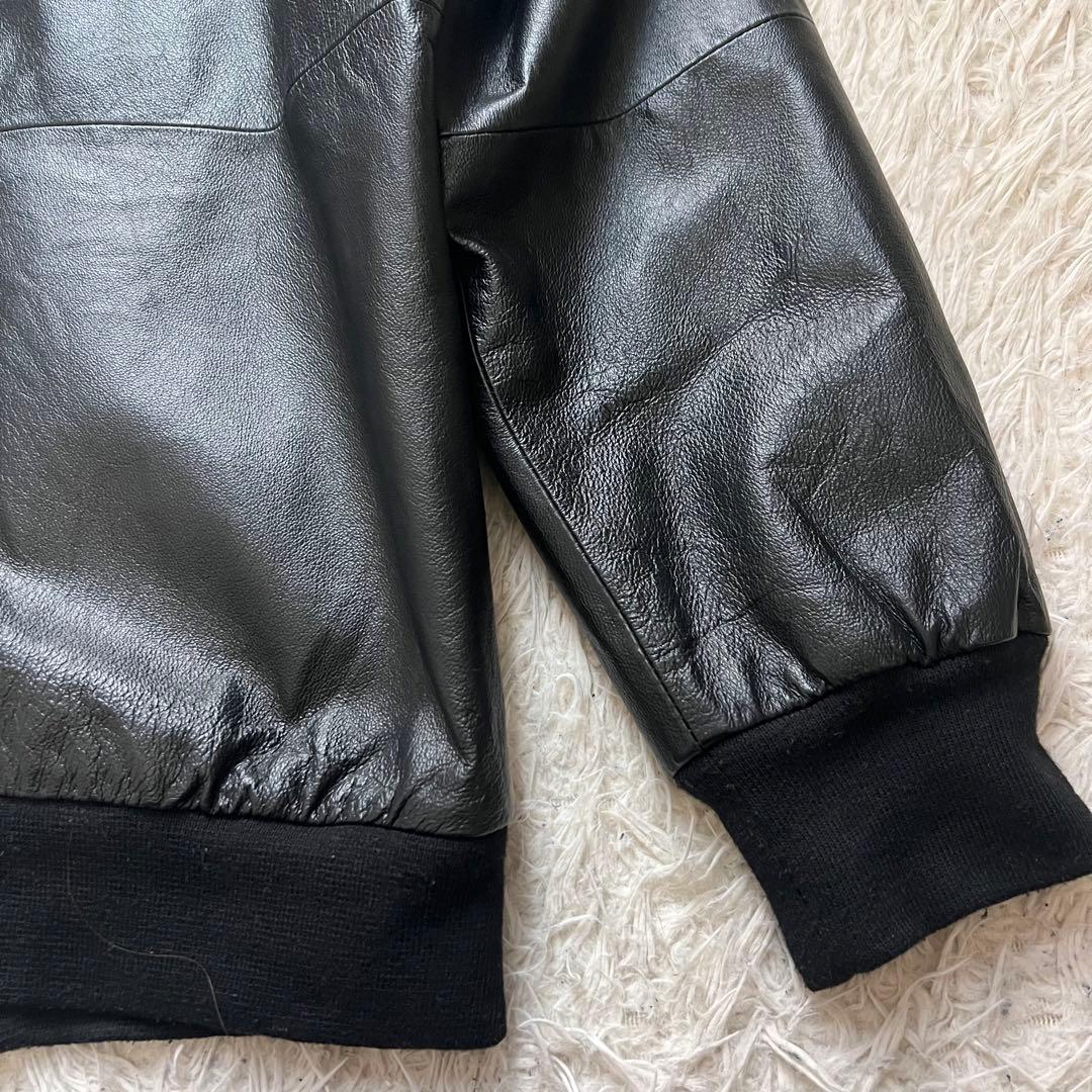 美品！！入手困難！メルセデスベンツ　レザージャケット　本革　ブラック　M