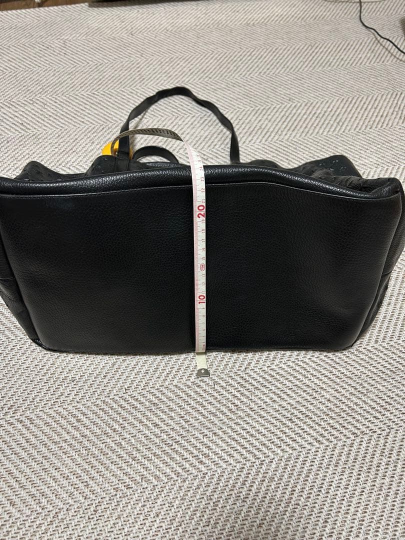 Jimmy Choo ジミーチュウ　ブラック　トートバッグ