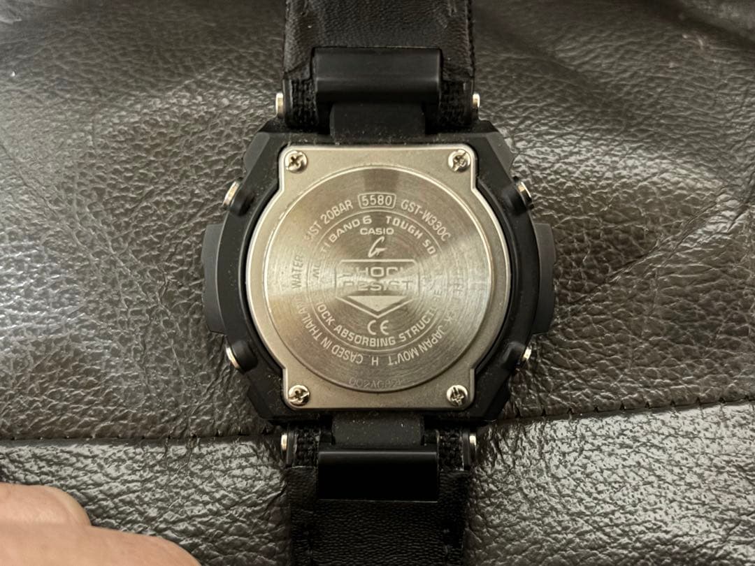 G-SHOCK GST-W330C電波ソーラー