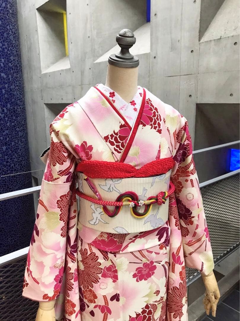 全て揃う振袖セットＦ5【撫松庵の振袖】白、ピンク、成人式振袖フルセット