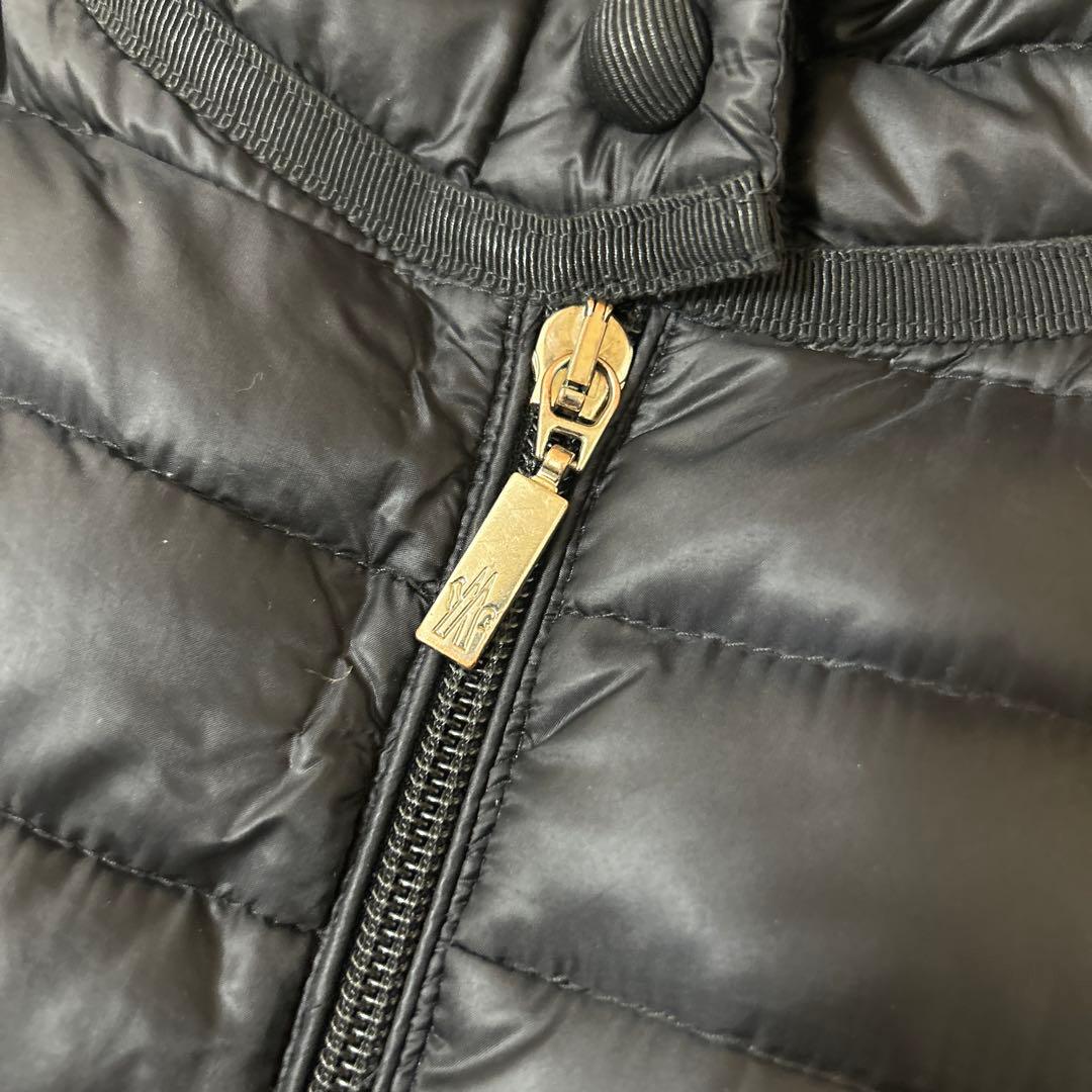 プロフ必読　モンクレール　黒