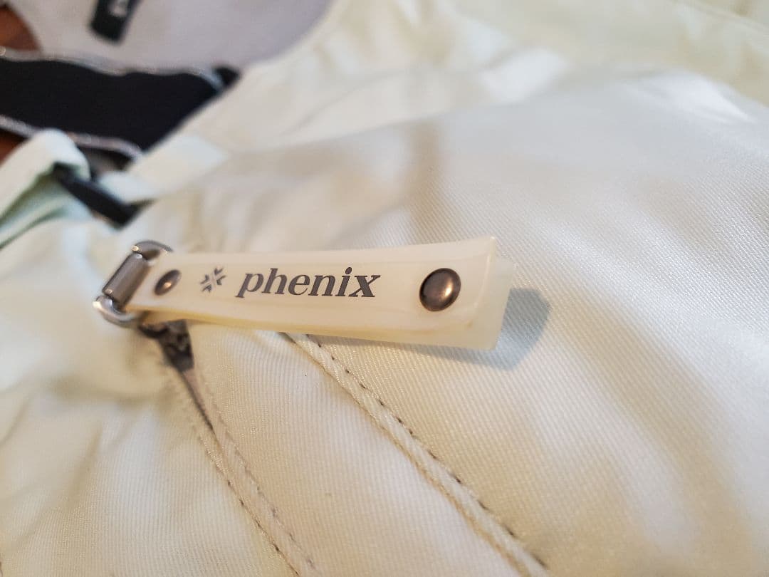 お値打ち＆訳ありphenix スキーウェア上下＆小物セット