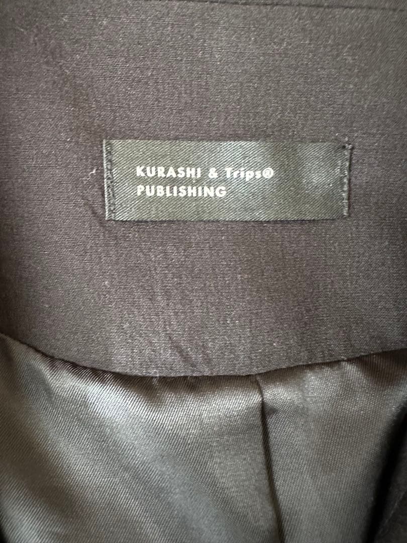 「自分らしく、凛としたい」ショールカラーのオフィスジャケット（セットアップ）