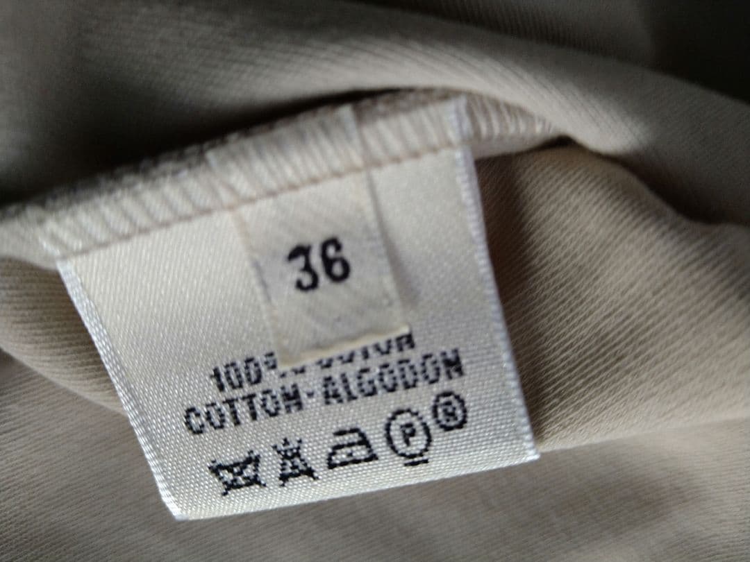 明日22時迄値下げ／直営店購入本物HERMES 半袖シャツ ベージュ新品未使用