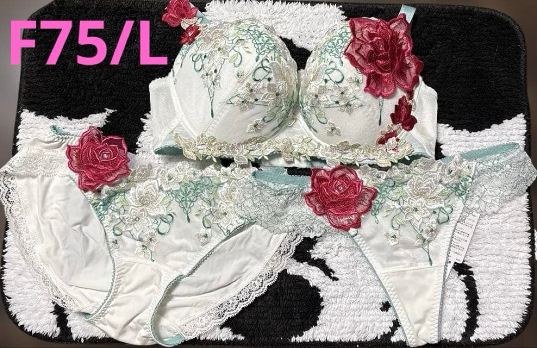 サルート16G P-UPブラF75＆ショーツL 3点セット