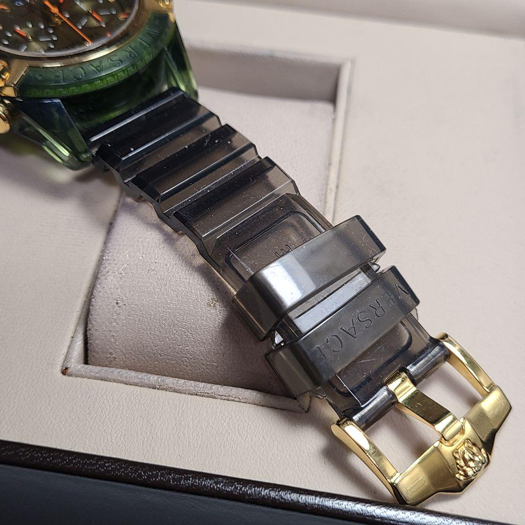 VERSACE　ヴェルサーチ　ICON ACTIVE　アクティブ　クロノ　腕時計