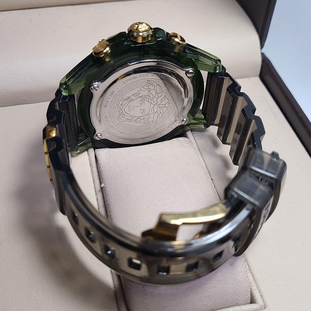 VERSACE　ヴェルサーチ　ICON ACTIVE　アクティブ　クロノ　腕時計