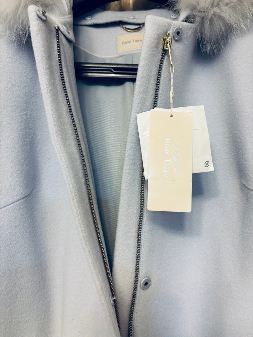 新品タグ付　ローズティアラ　フォックスファーコート　46 大きいサイズ