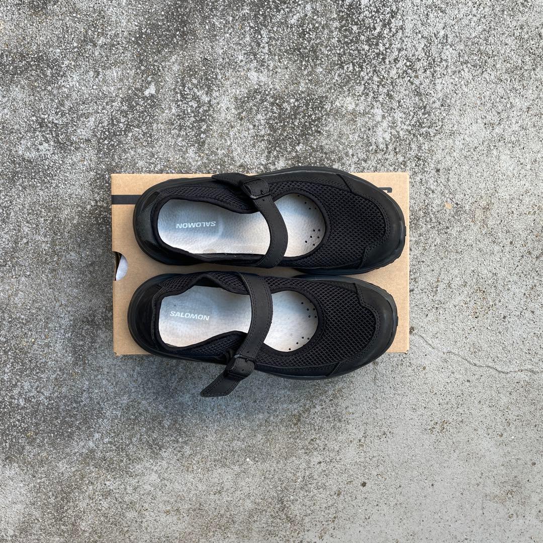 salomon メリージェーン スニーカー　24.5cm