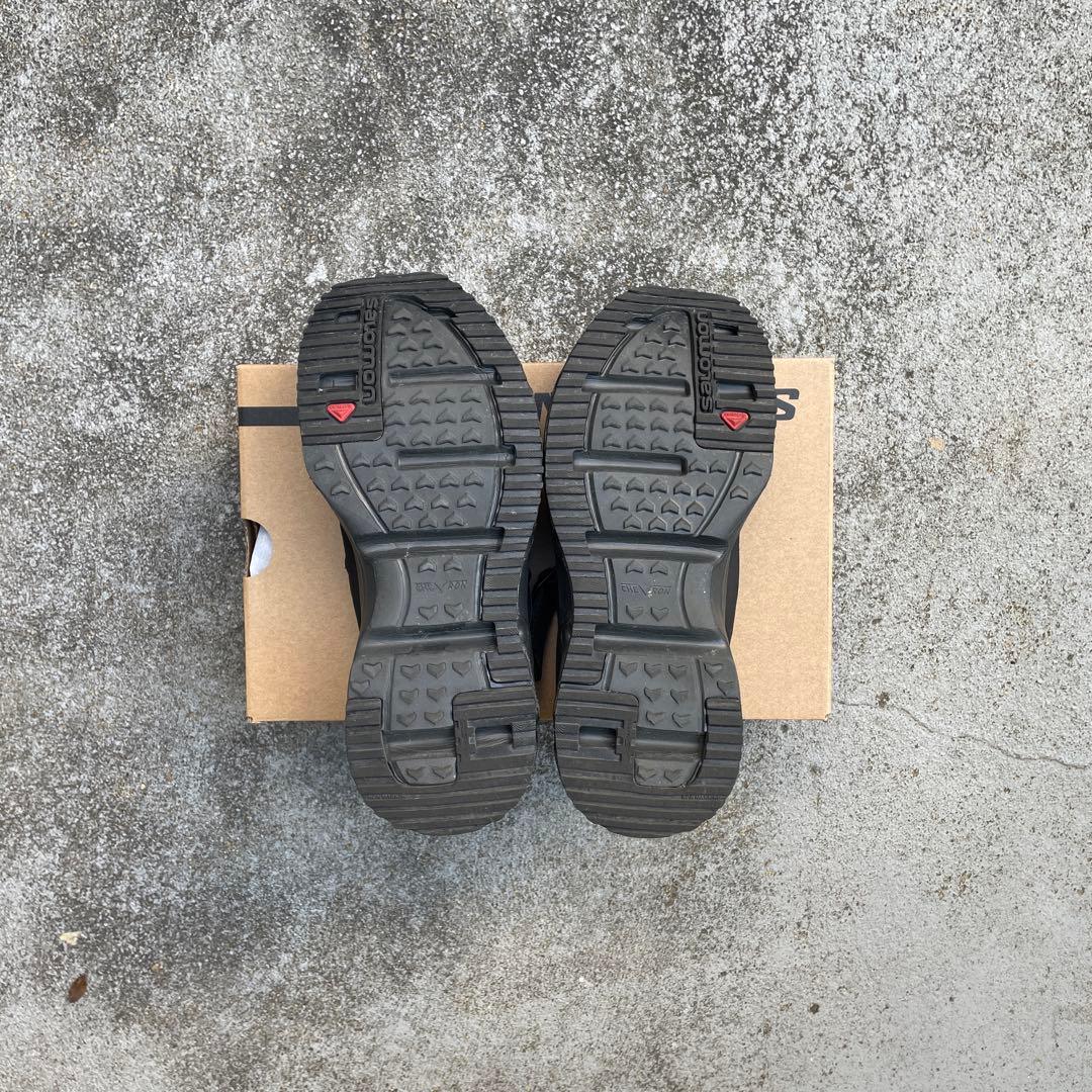 salomon メリージェーン スニーカー　24.5cm