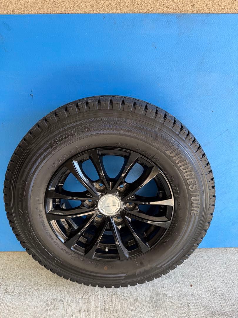 ハイエーススタッドレスブリヂストン ブリザック VL1 195/80R15アルミ