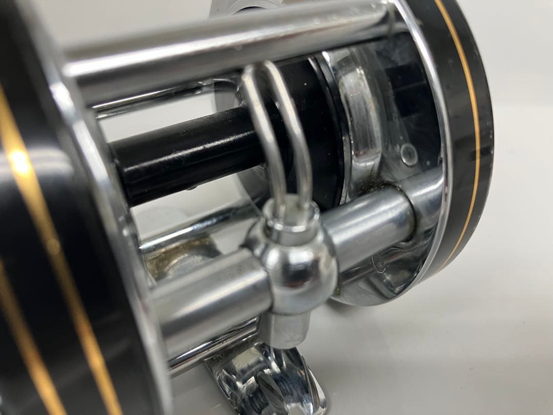 DAIWA Millionaire V リール 2ボールベアリング