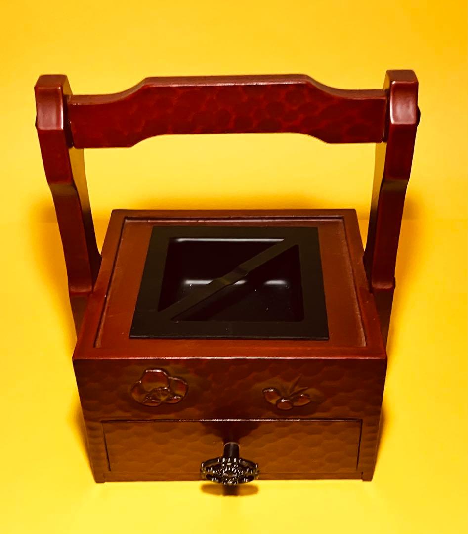 持ち手付き灰皿　昭和レトロ　木製　手提灰皿　引き出し付き　鎌倉彫り　ビンテージ