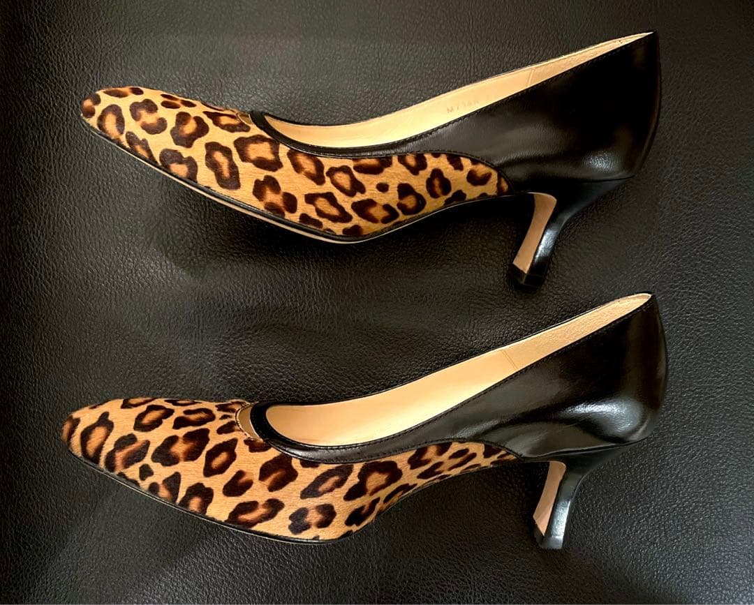 新品 未使用 希少 本革 婦人靴 パンプス ヒール ベージュ 23cm ヒョウ柄