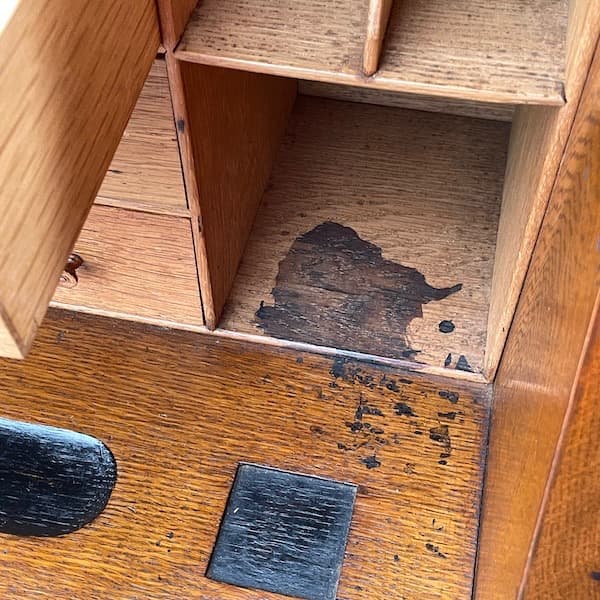 イギリスアンティーク ライティングビューロー　サイドボード　トレバーページ