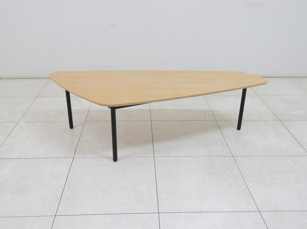 イデー リル テーブル 79,800円 センターリビング検アクタスコンランシボネ