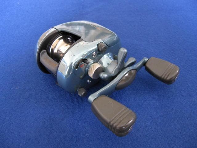 Daiwa TEAM DAIVA-S 105Pi リール
