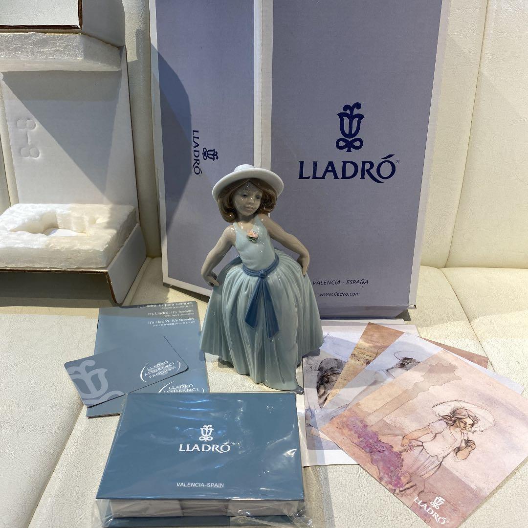 未使用品！ ☆リヤドロ☆ 可愛いロシータ フィギュリン 人形