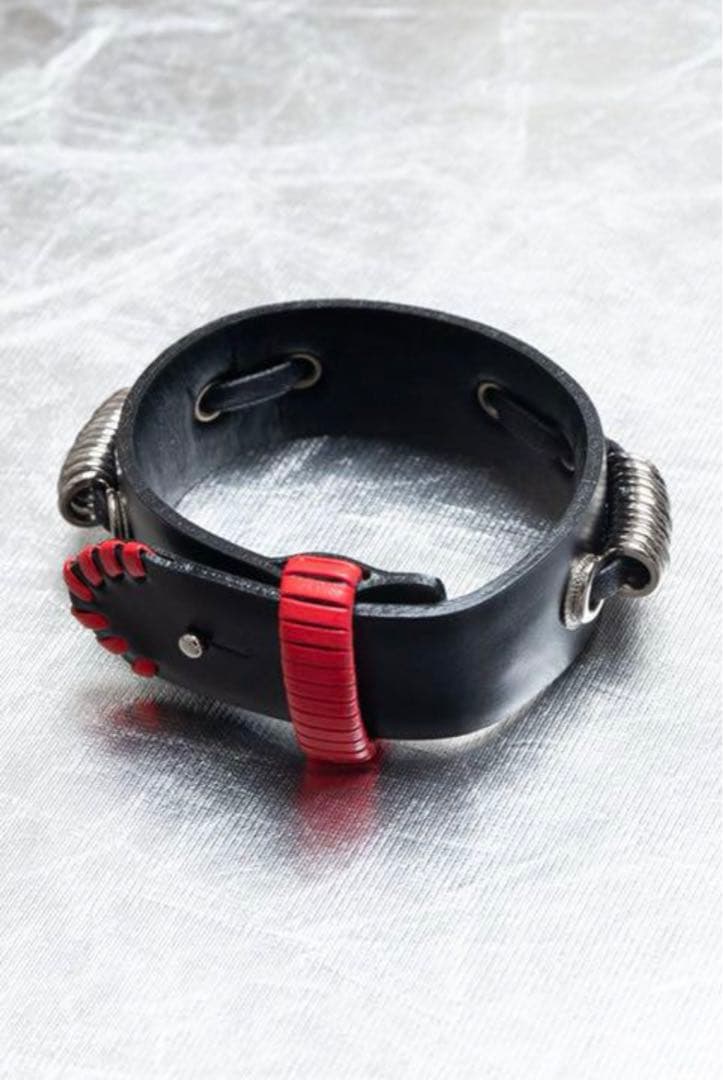アクセサリー TOGA VIRILIS l leather bangle