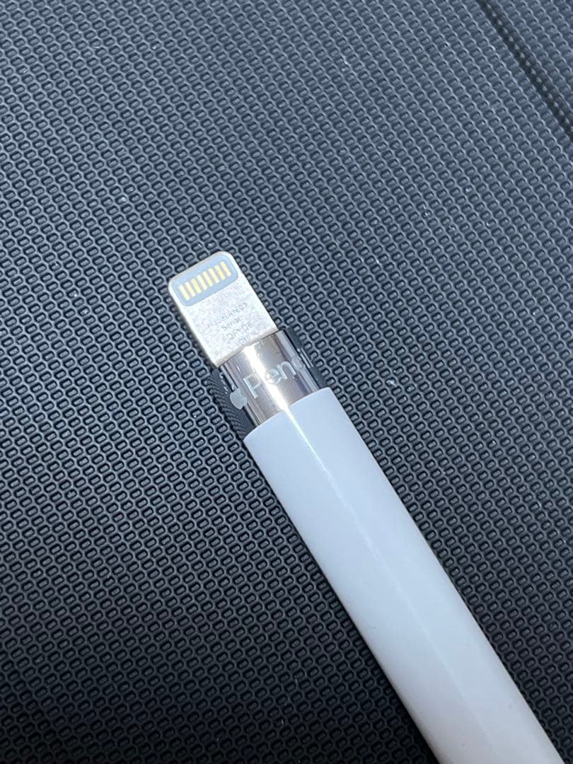 iPad 8世代 (32GB) + Apple Pencil + キーボード