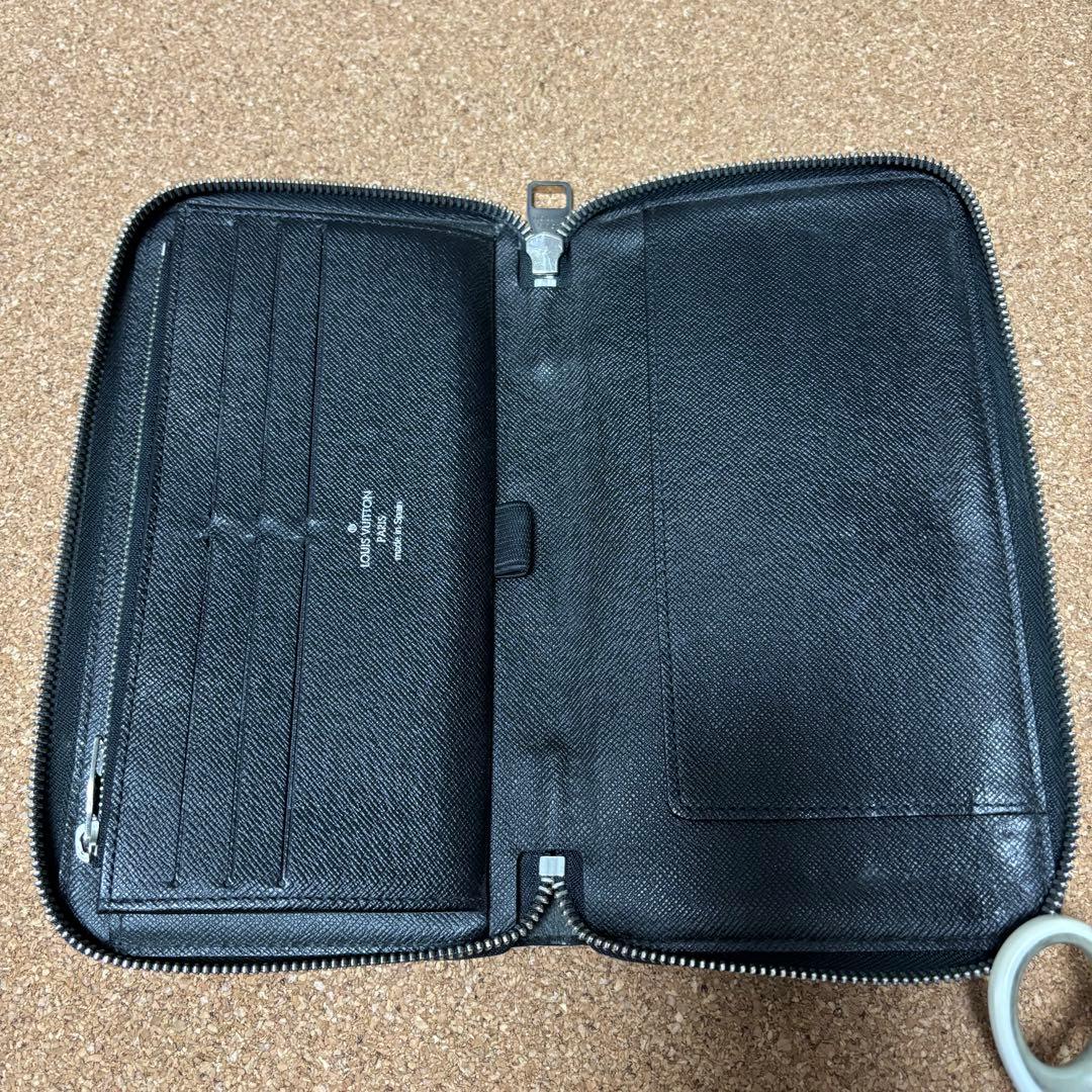 ルイヴィトン ダミエ グラフィット ジッピー オーガナイザー 長財布 黒